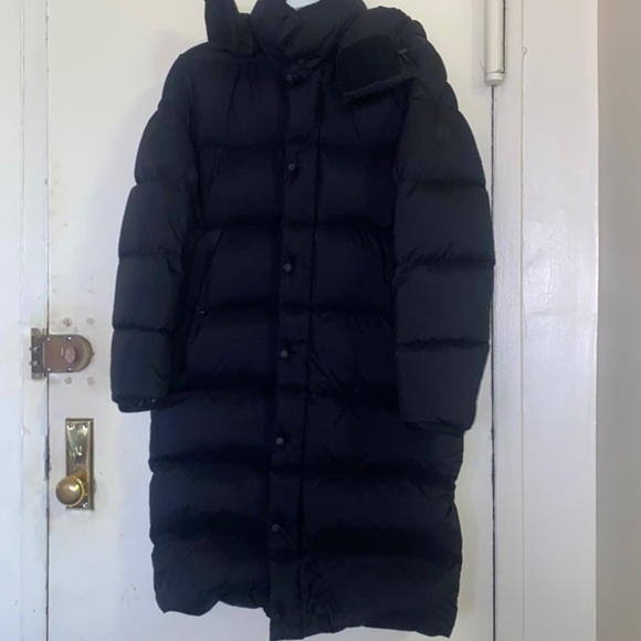 All black long moncler 100% Authentic